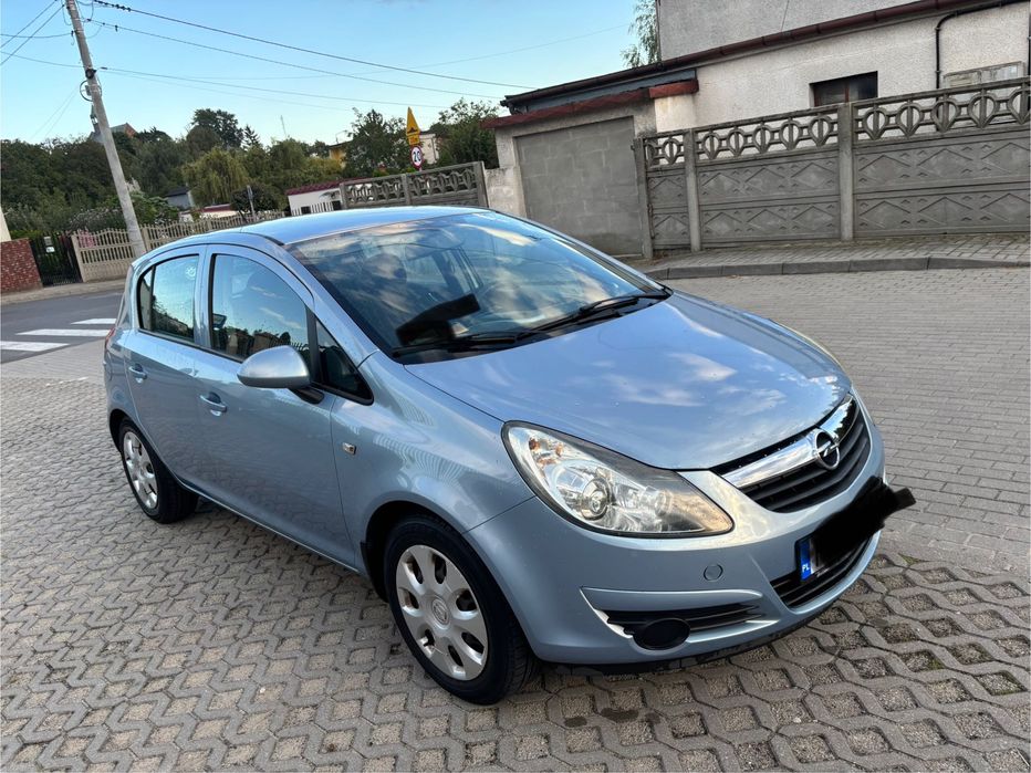 Opel Corsa D 1.2 benzyna na łańcuszku, śliczna, ocynk