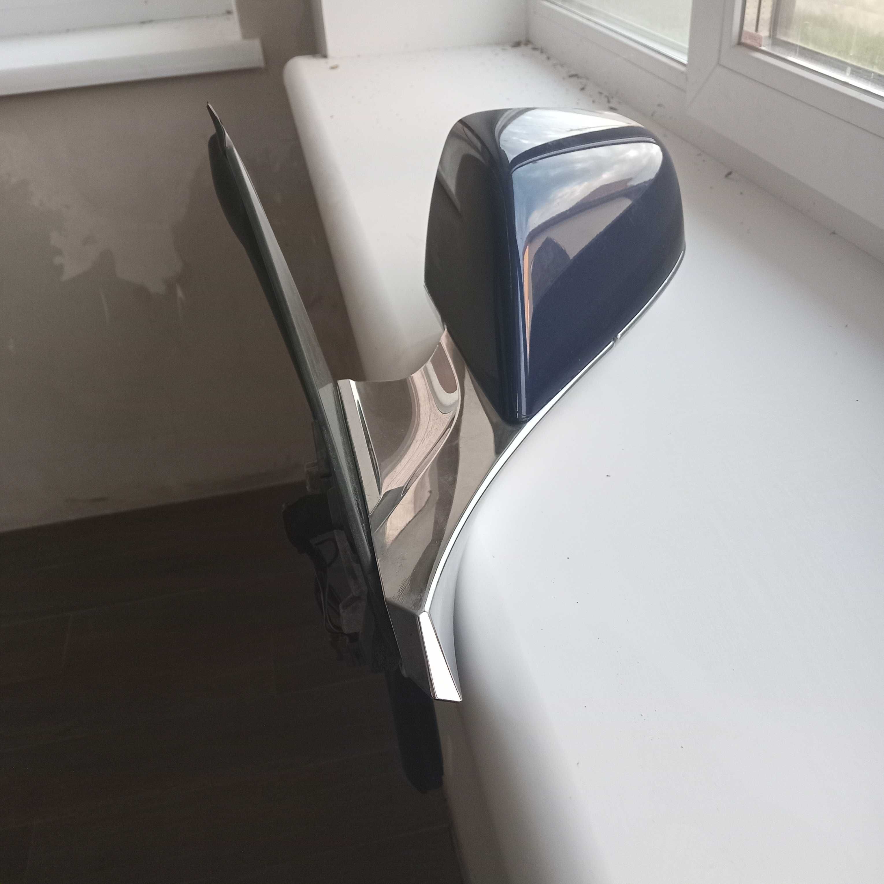 Зеркало ліве до Tesla Model S