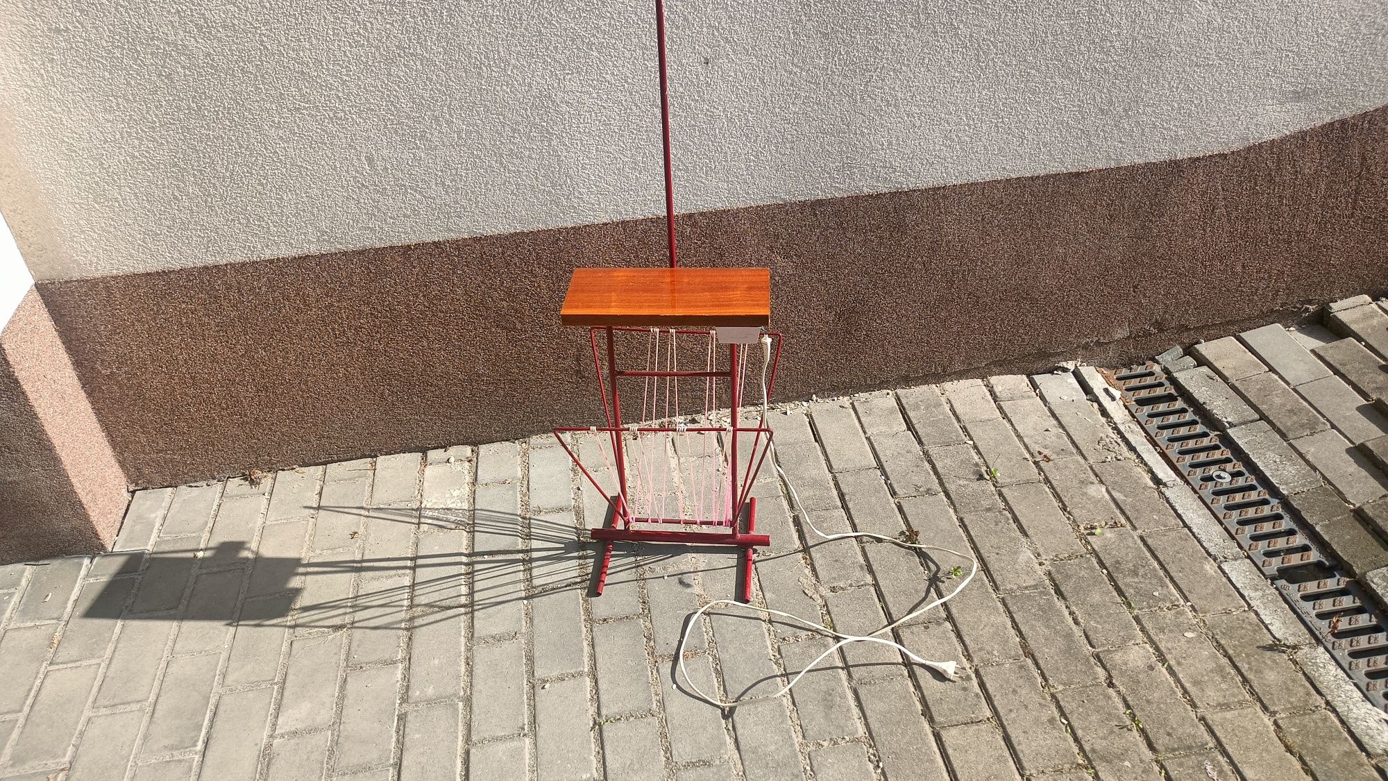 Lampa Stojąca Stolik Gazetownik PRL metalowa 160 cm stara vintage