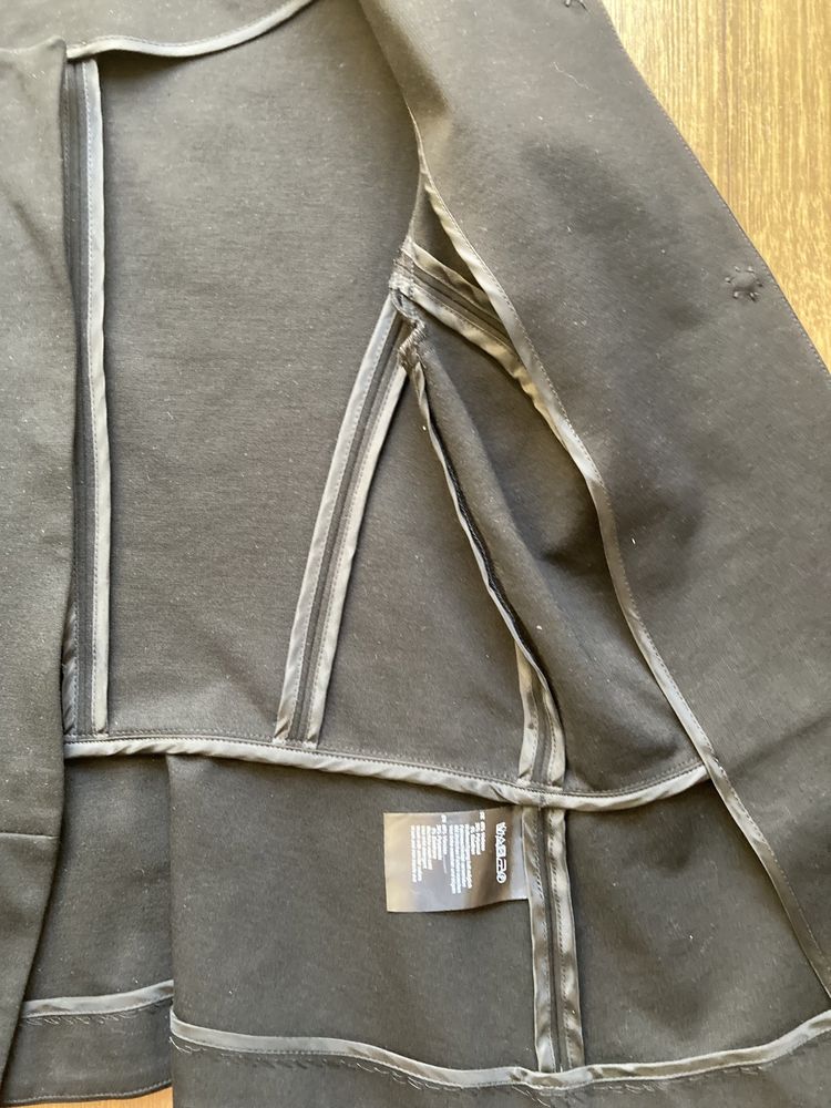 Elegancka marynarka żakiet Hallhuber rozm. 36