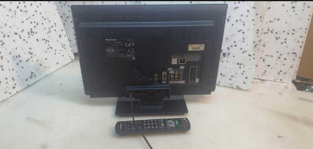 Tv Led 19 cali  Panasonic TX-L19E3E SD do ZK