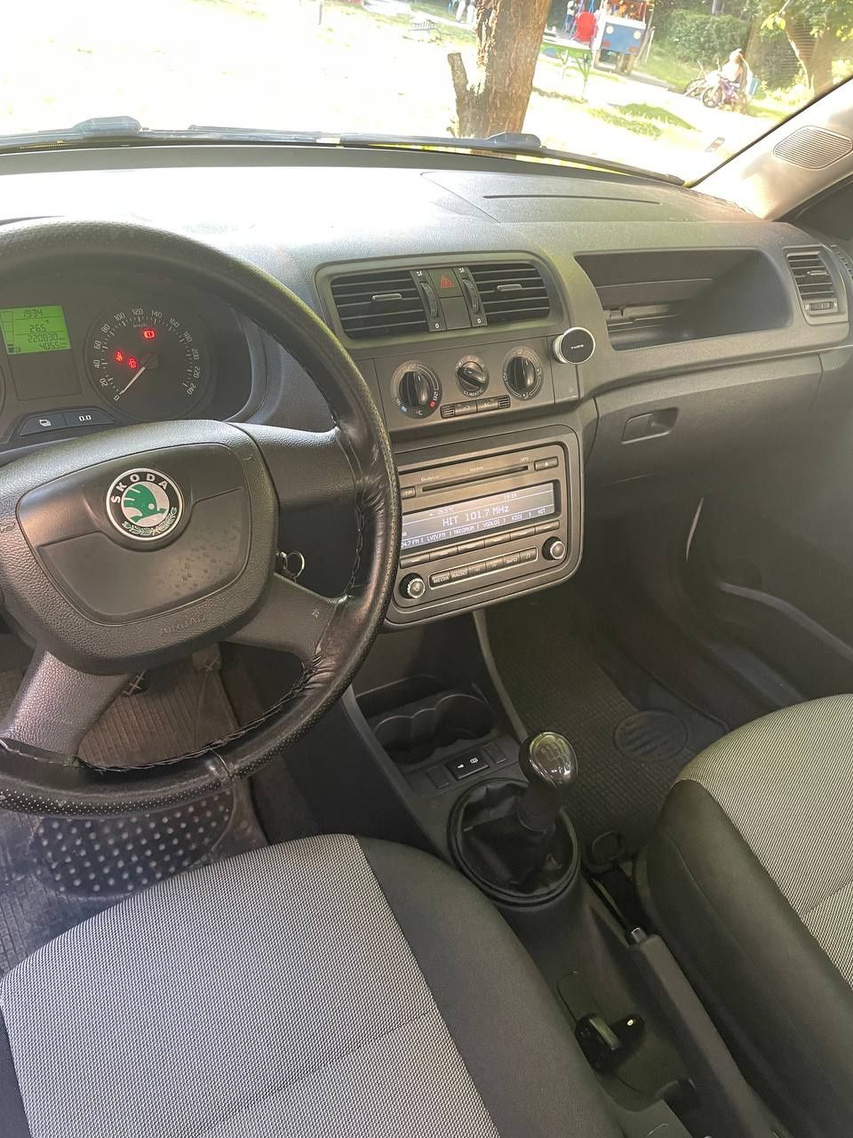 Автомобіль  шкода фабія