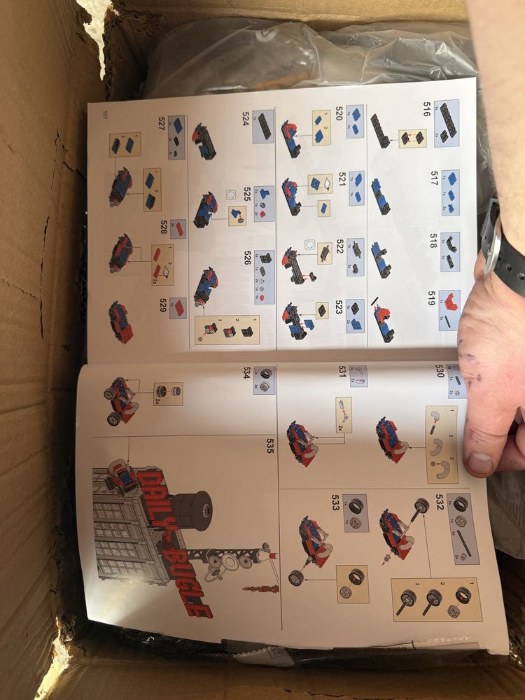 Lego Spider man новий