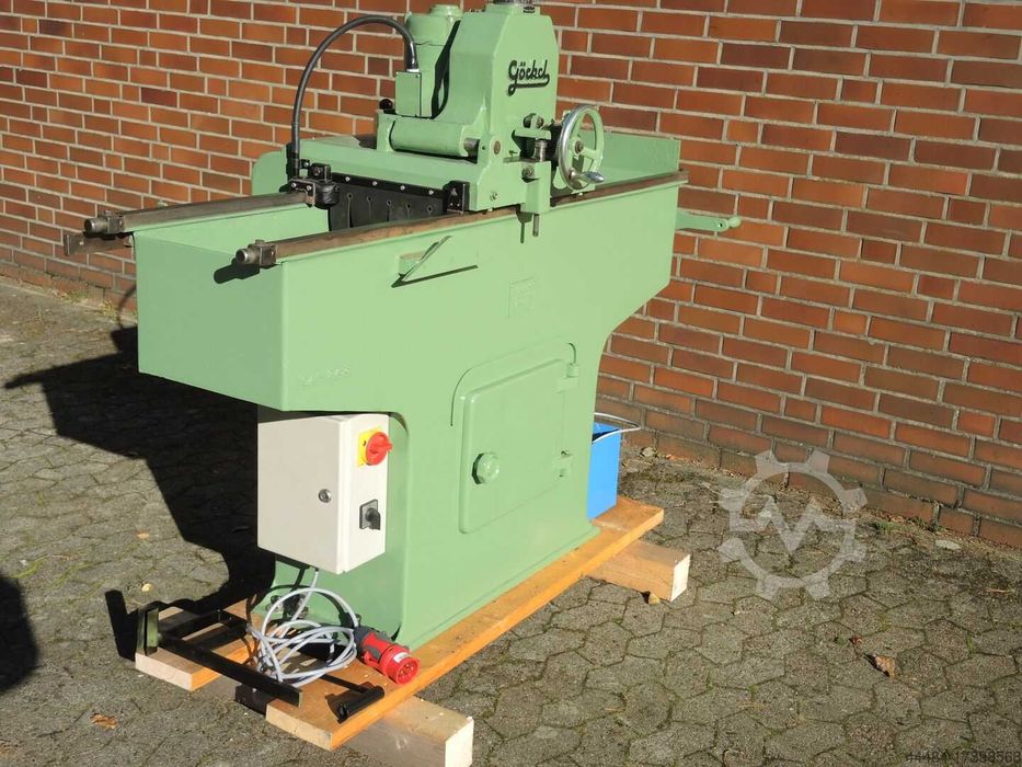 Ostrzałka do noży GÖCKEL –  automatyczna, 820 mm, stan bardzo dobry