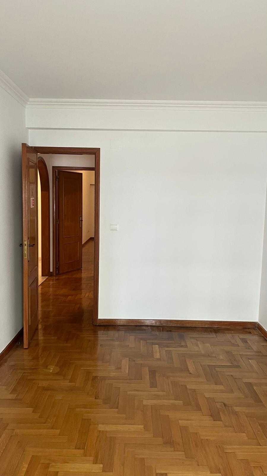 Apartamento nas Colinas do Oriente