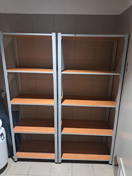 Regał magazynowych, garaż spiżarka