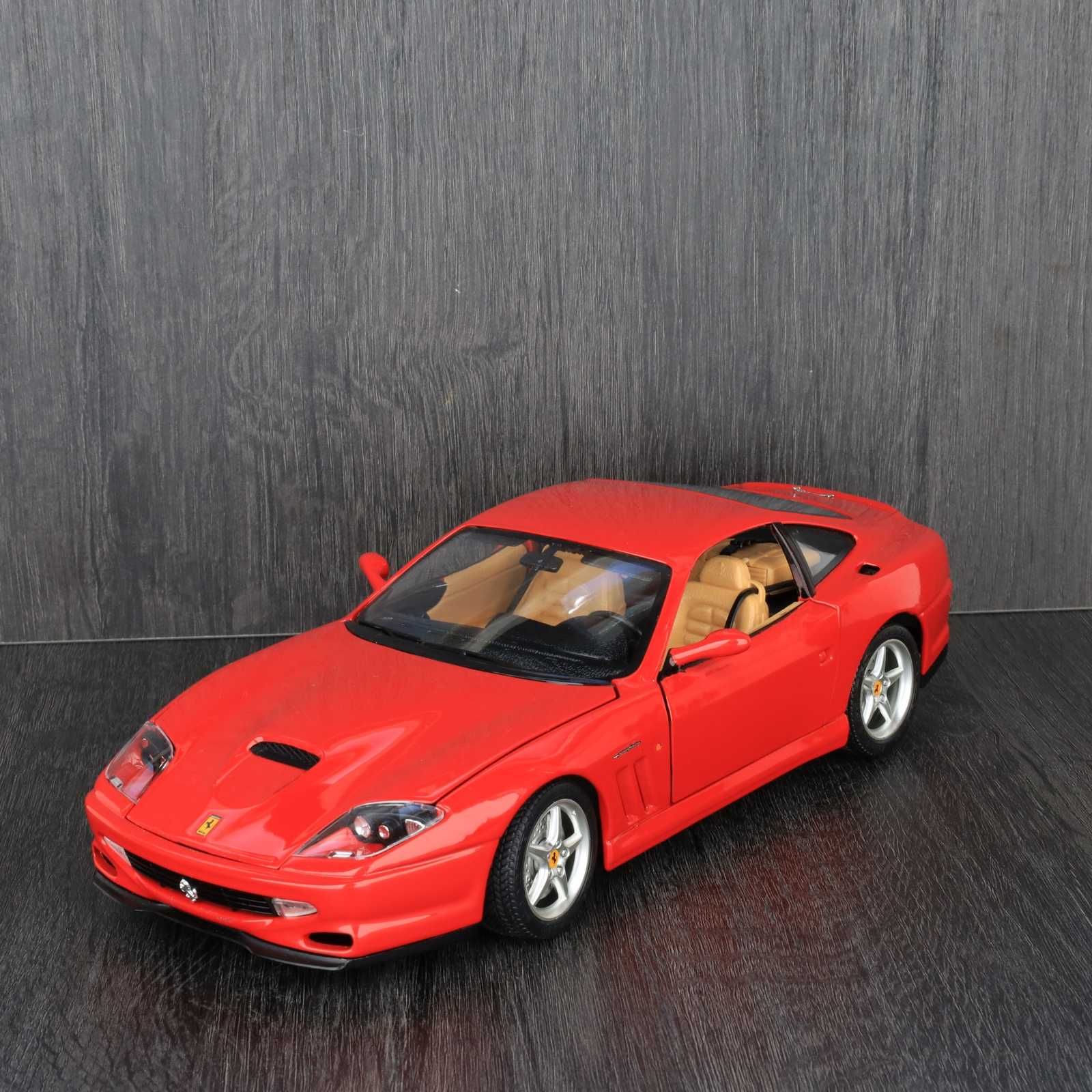 Ferrari 550 1/18 Bburago