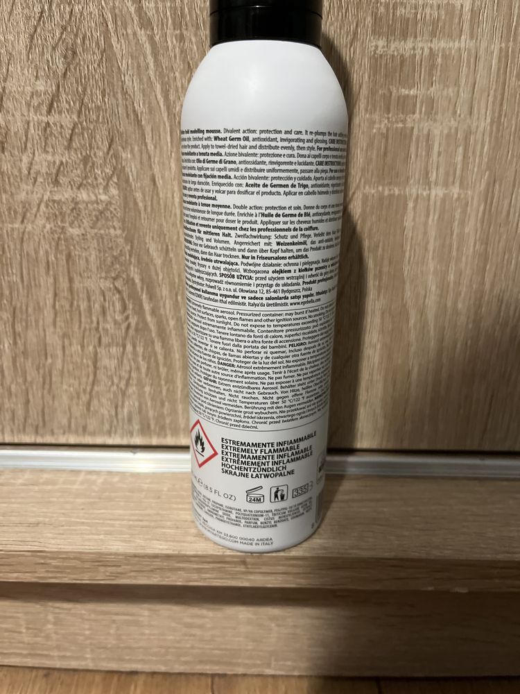 Pianka do elosow Artego Good Society Free Shape Modeling Mousse 90