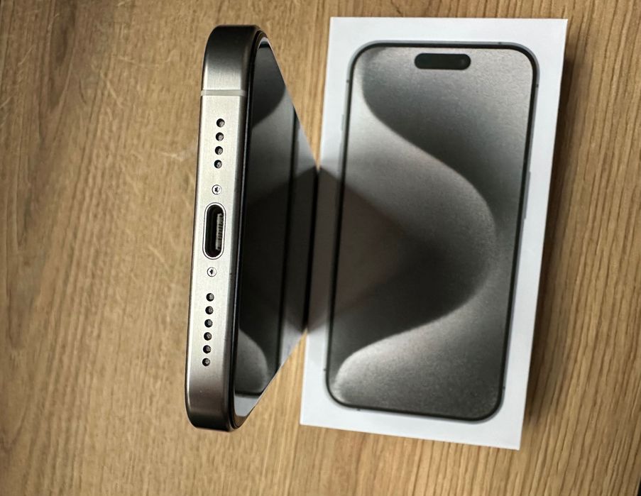 iPhone 15 Pro Max 256gb White Titanium