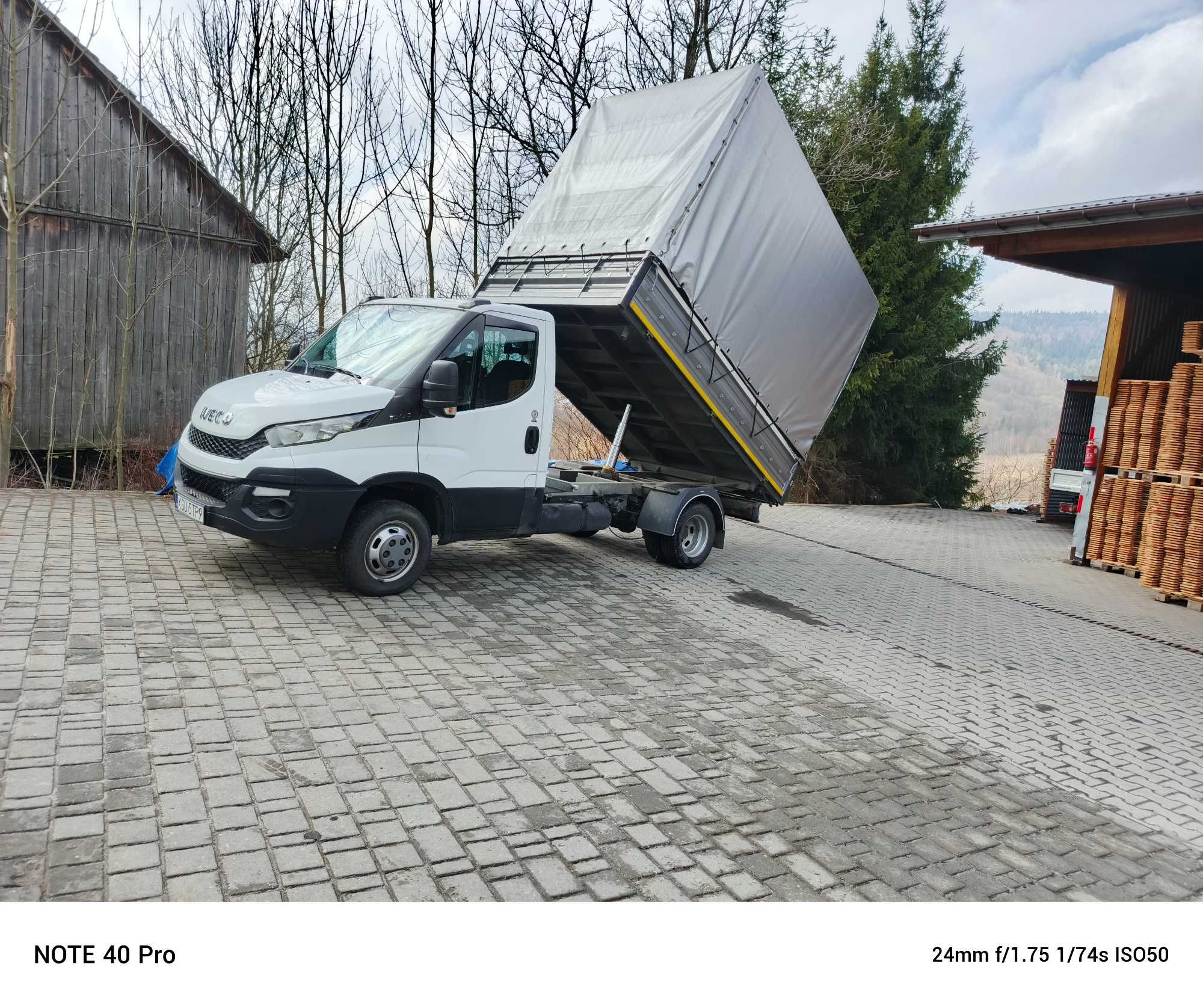 Iveco Daily wywrotka bliźniak
