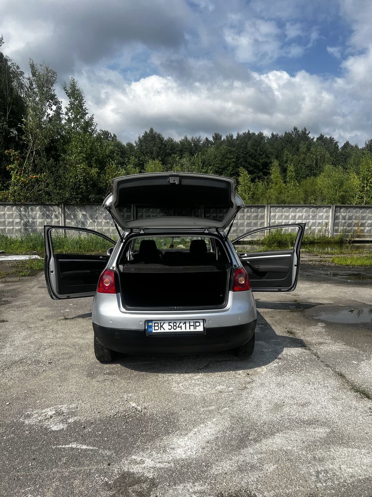 Volkswagen Golf 5