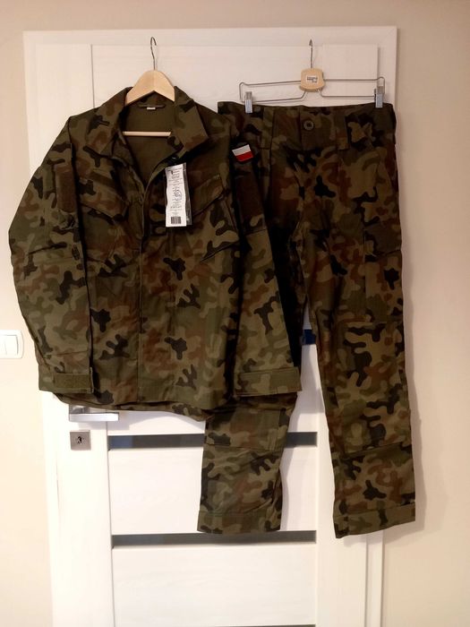 Mundur wojskowy polowy 124 P/MON roz. M/L