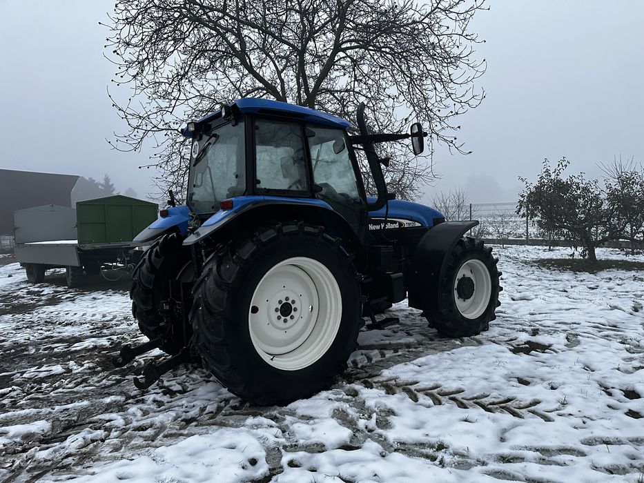 New Holland TM120