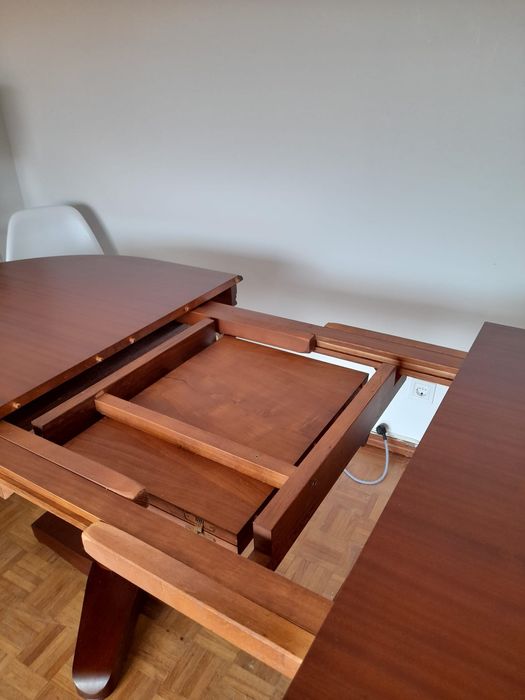 Mesa jantar mogno