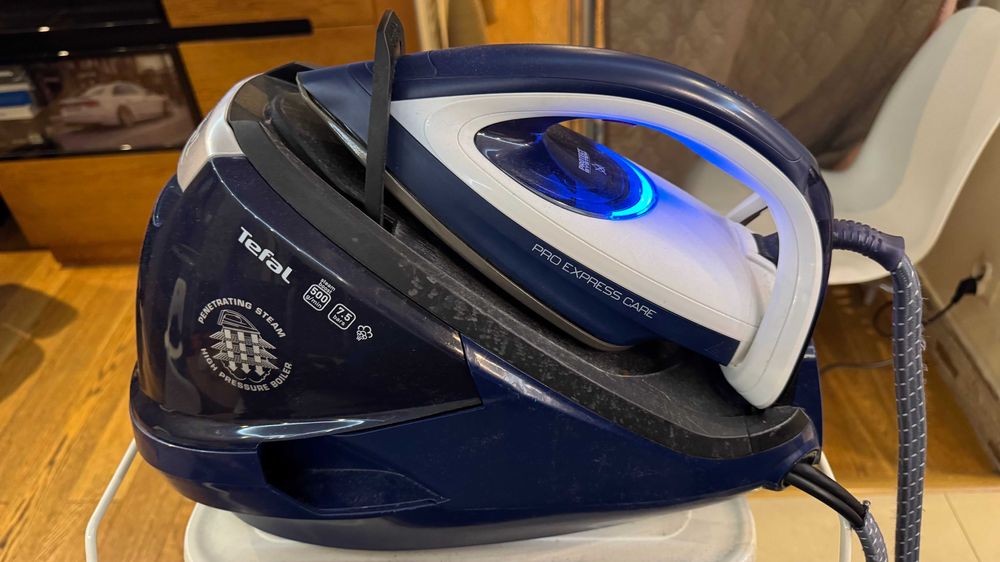 Żelazko generator pary TEFAL pro expres care