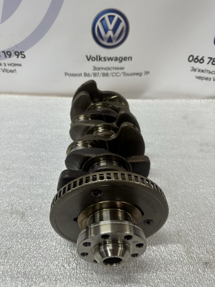 Колінвал 1.8 TSI BZB 06HK CDA