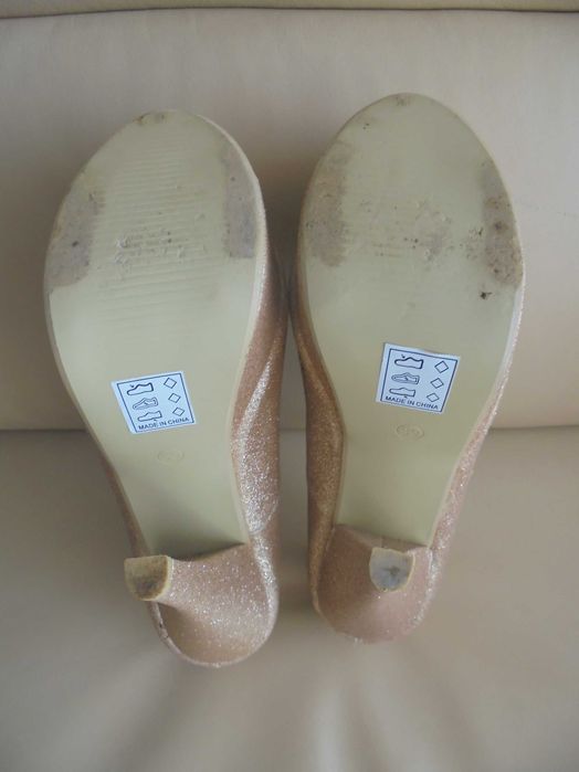 sapatos de senhora muito lindos