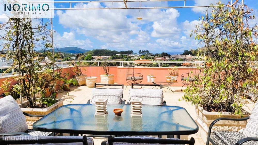 Apartamento T4 Duplex (Penthouse) com 2 Terraços e Vista Panorâmica