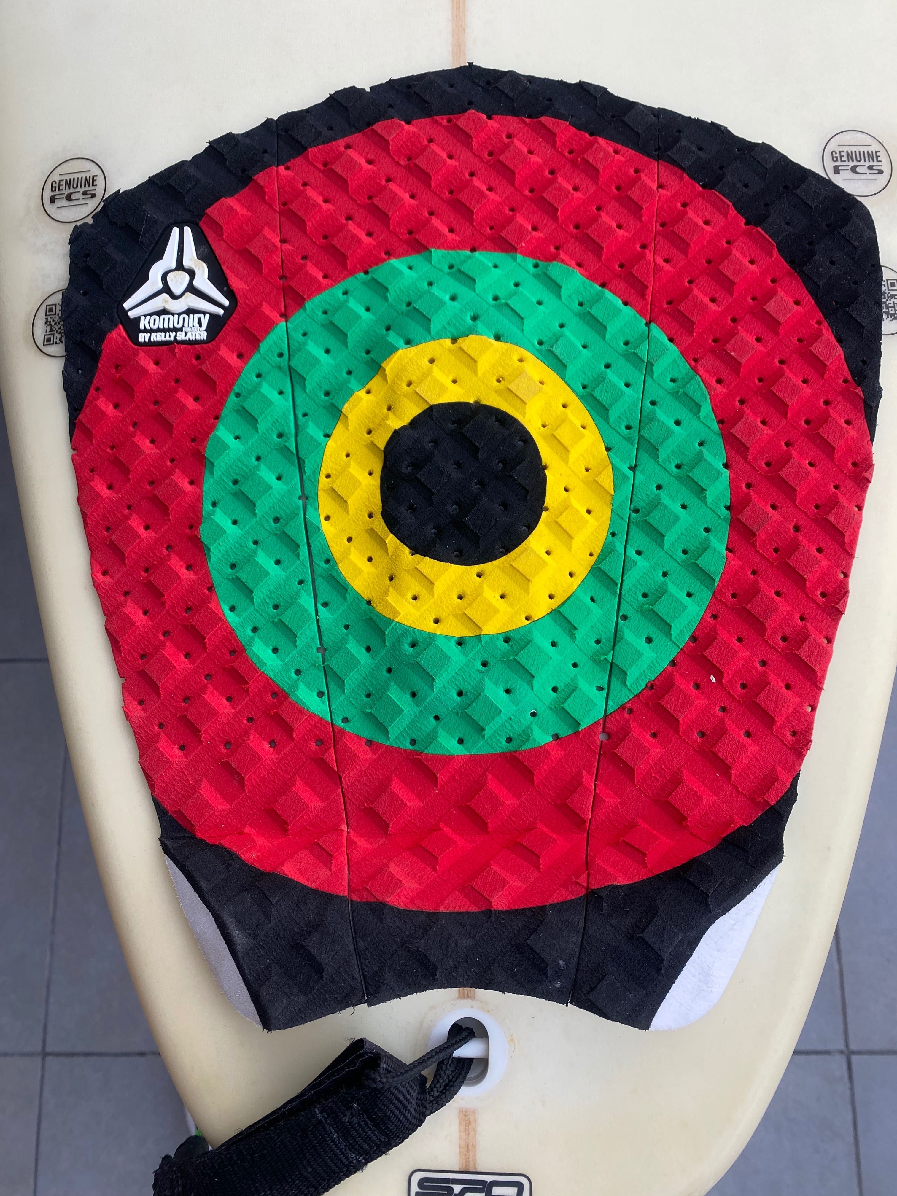 Vendo prancha surf - Leiria
Surf Board 6.8 Prancha SPO Hugo Cartaxana