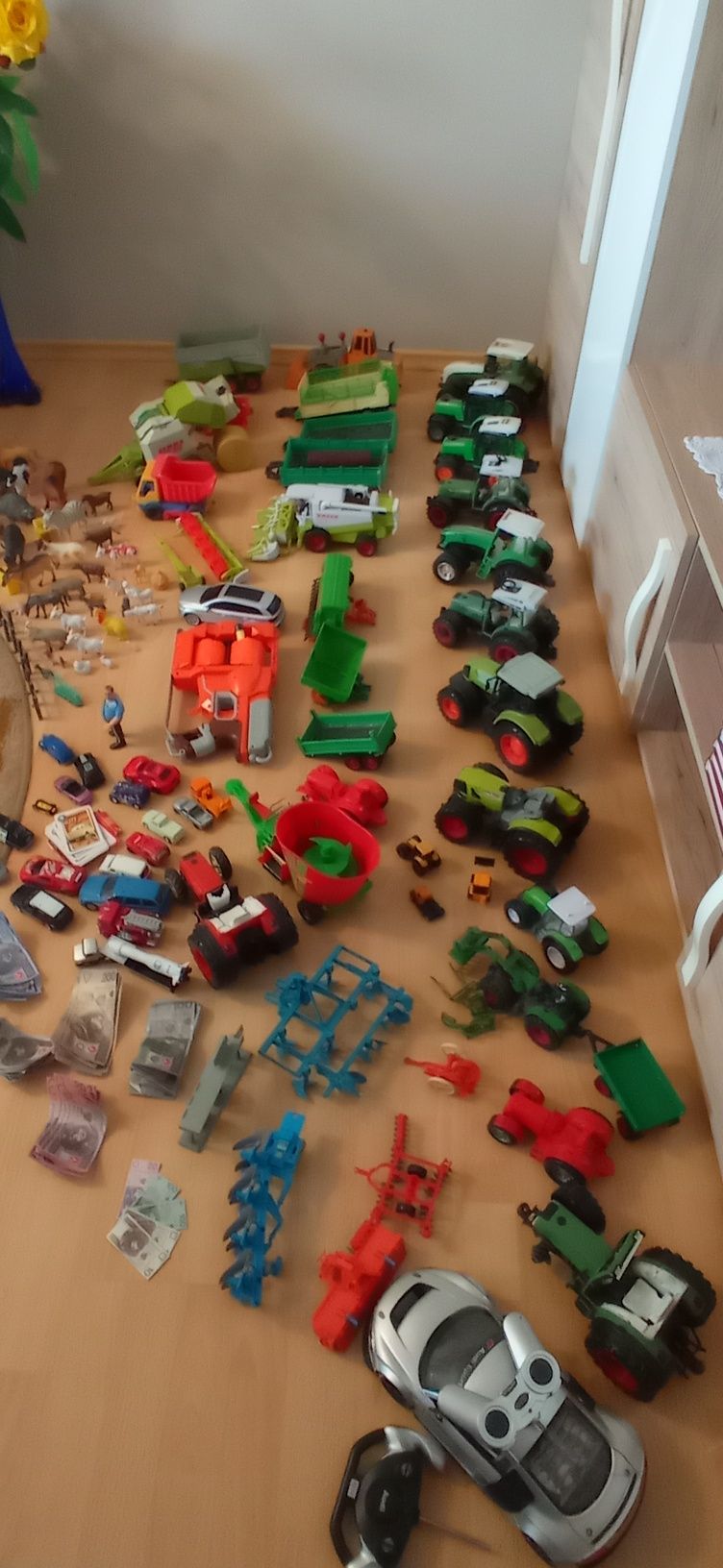 Zabawki traktory i okcesorja