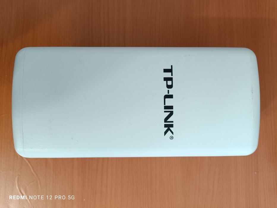 TP-Link TL-WA5210G
TP-Link TL-WA5210G
