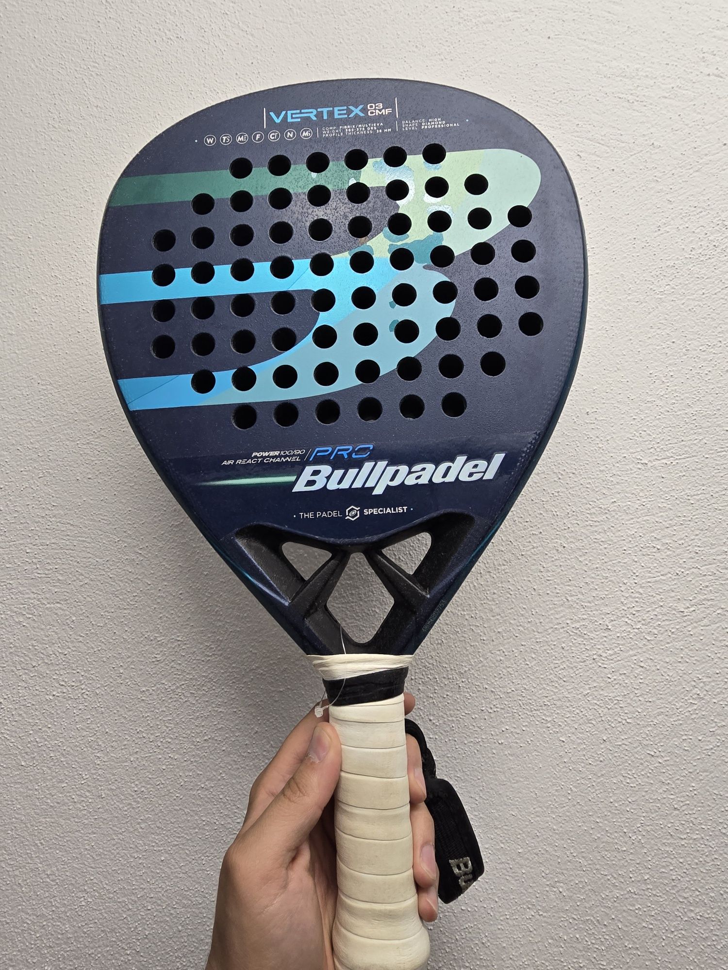 Bullpadel vertex 03 cmf usada