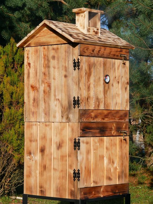 Wędzarnia drewniana ogrodowa podwójna opalana, komplet wędzarniczy.