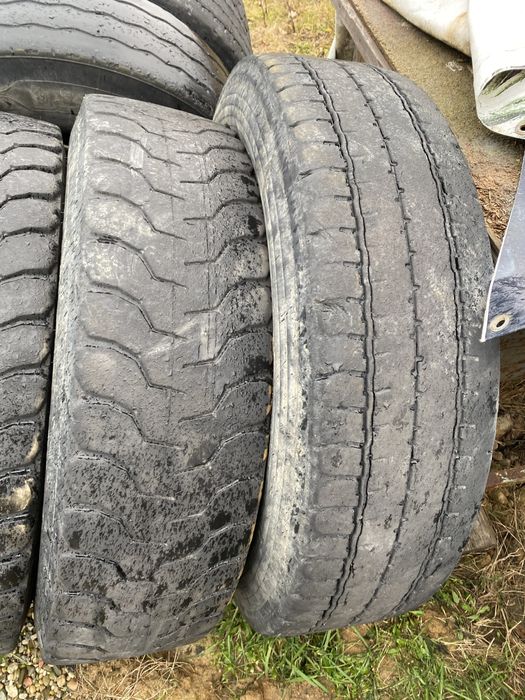 Opony ciężarowe 13R22,5