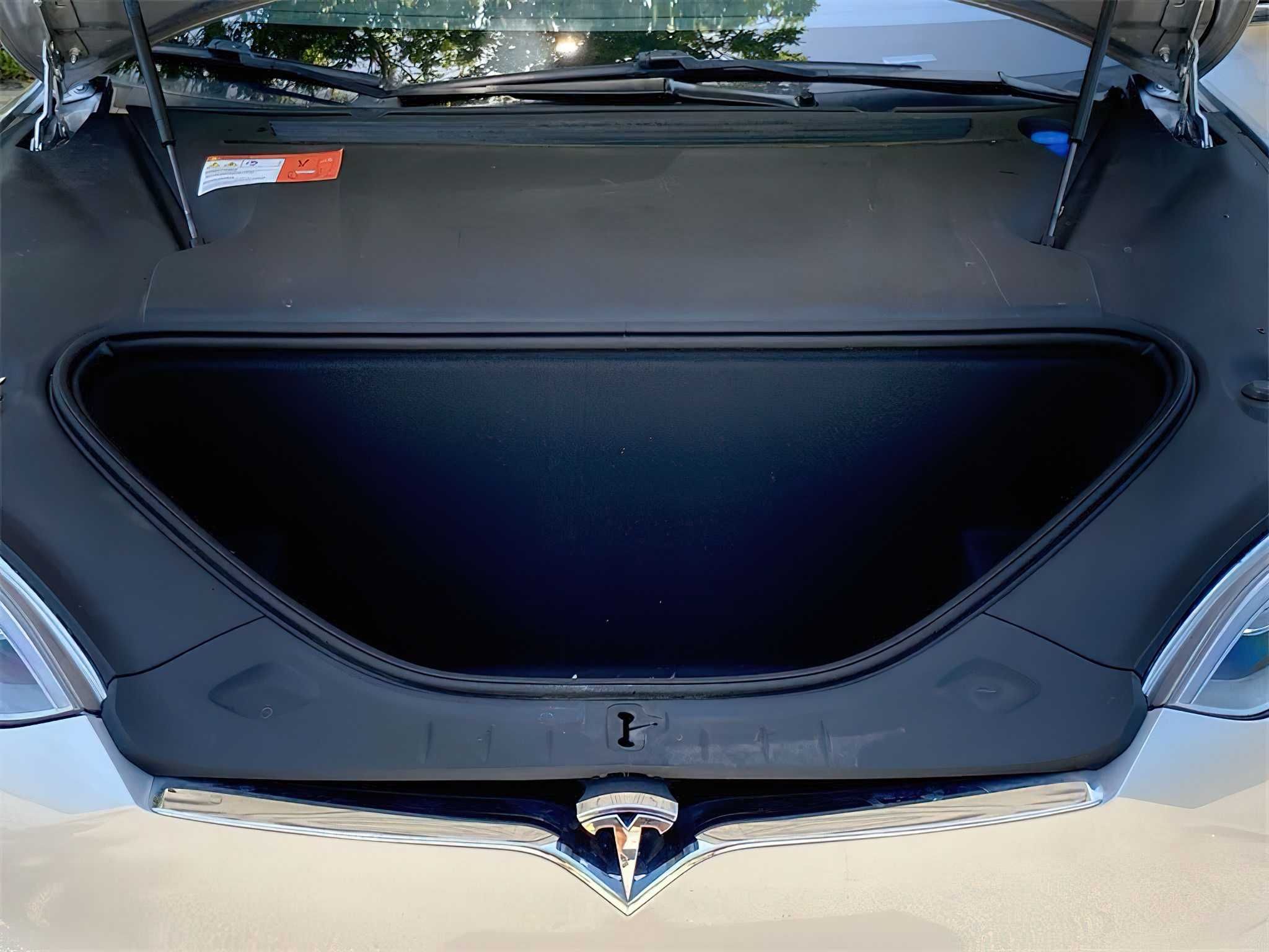 Tesla Model S 90D 2017
