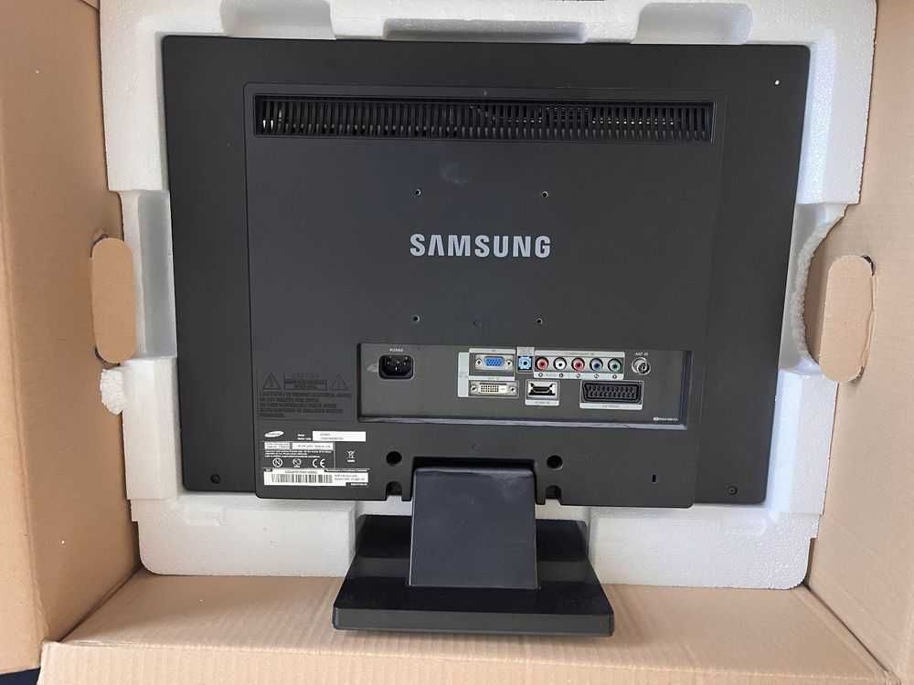 TV e Monitor PC LCD - Samsung 225MW (22") -  Full HD 1080P