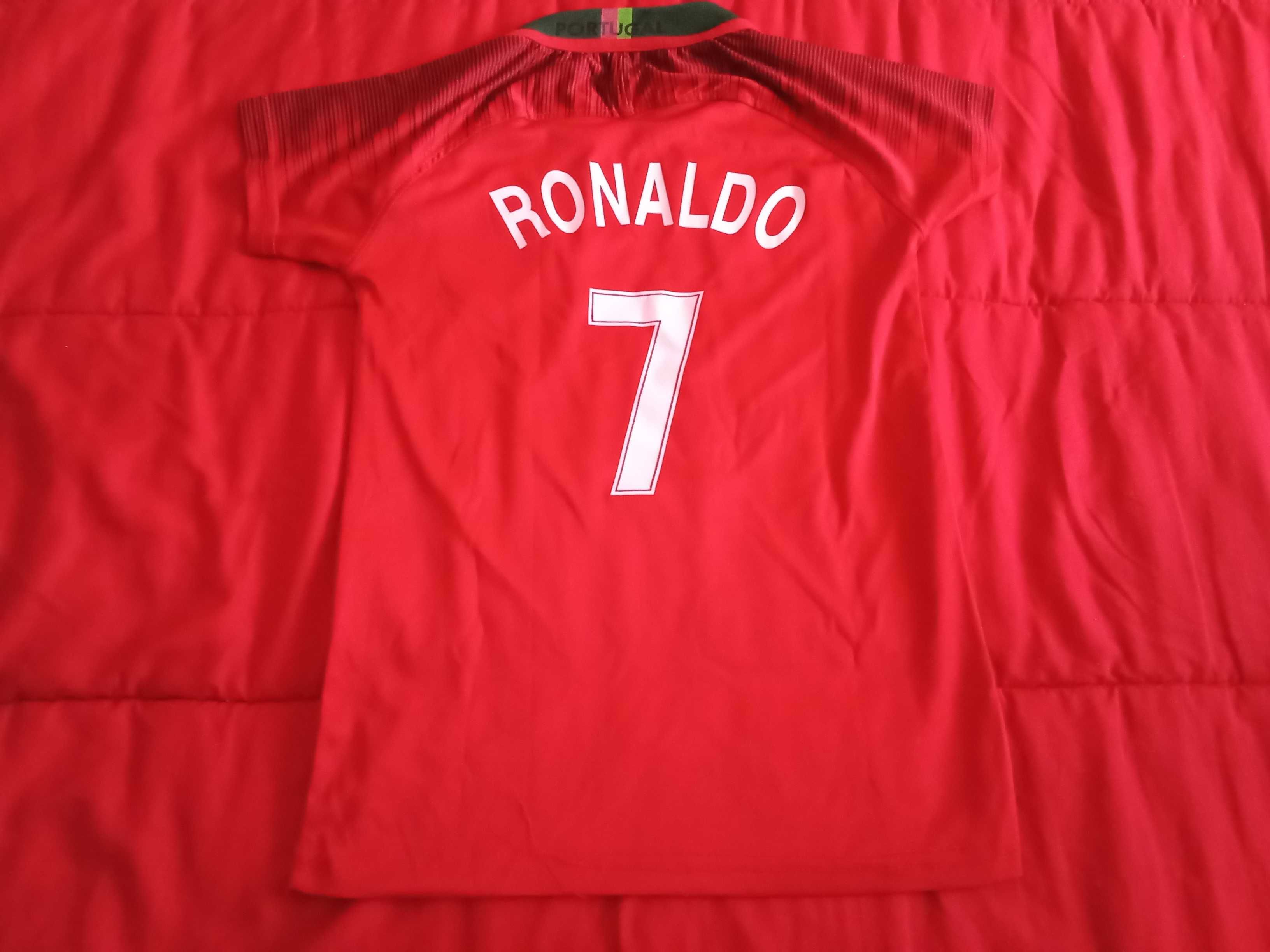 Camisola + 2 cachecóis Cristiano Ronaldo