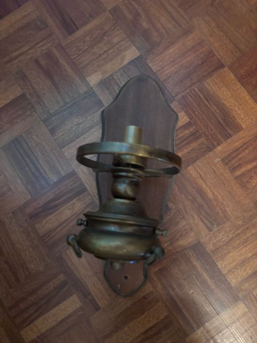 8 Candeeiros de mogno