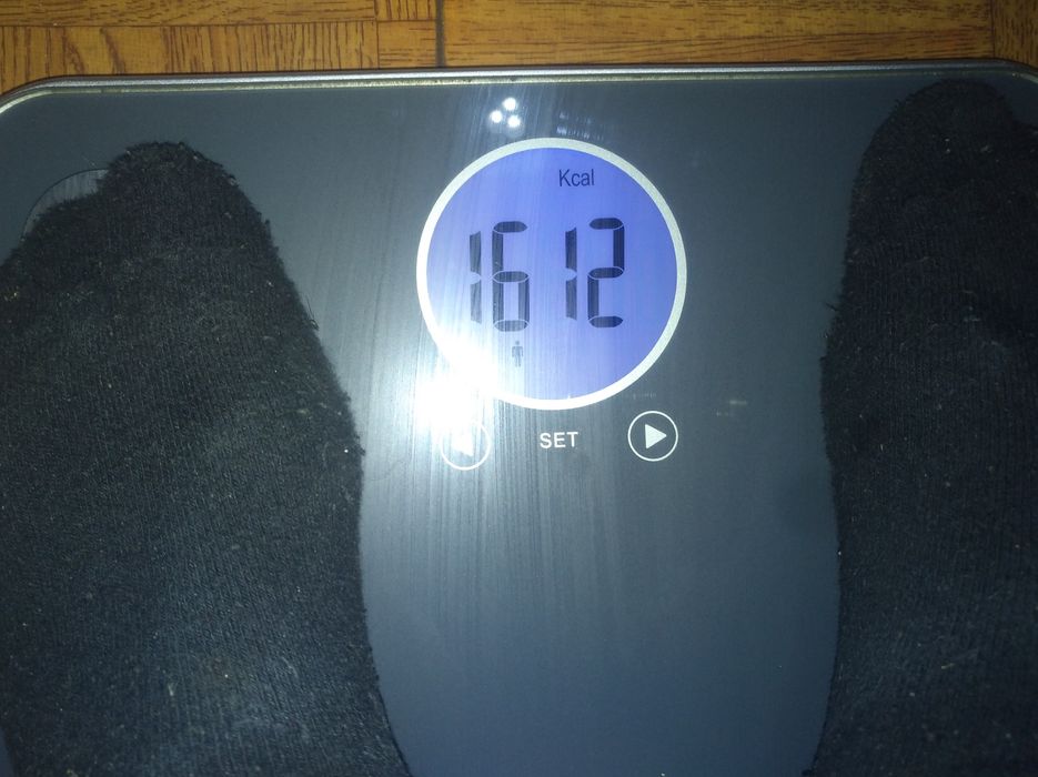 Напольные весы  BEURER BF 195 диагностические , для похудения, спорта