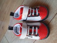 Buty niechodki FILA nowe 6-9mcy