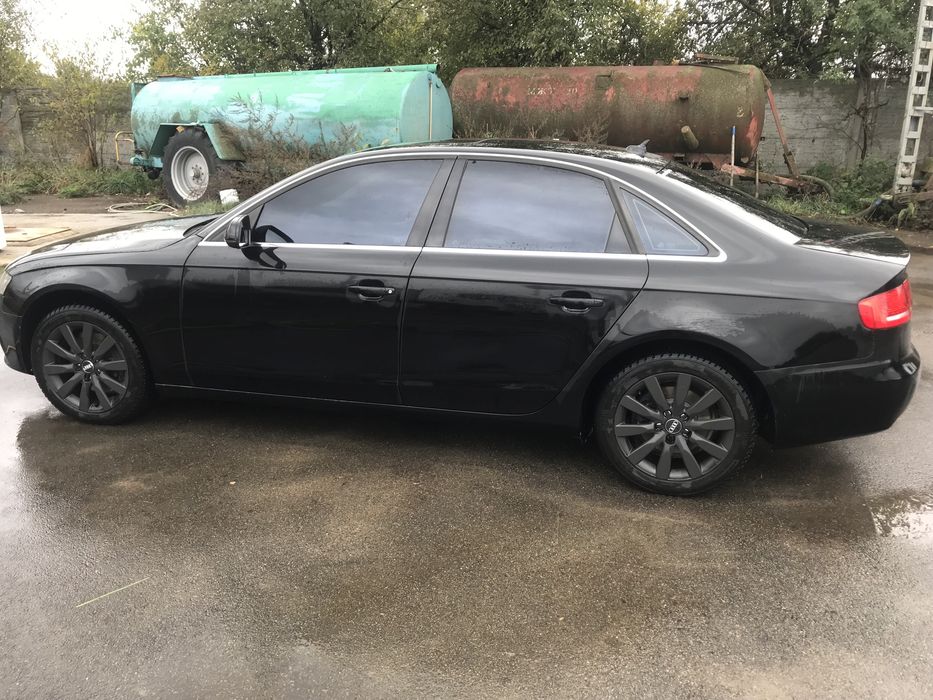 Продам audi a4b8 premium plus