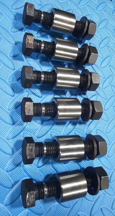 łapa ząb głębosz - śruba zrywalna tulejka cały kpl