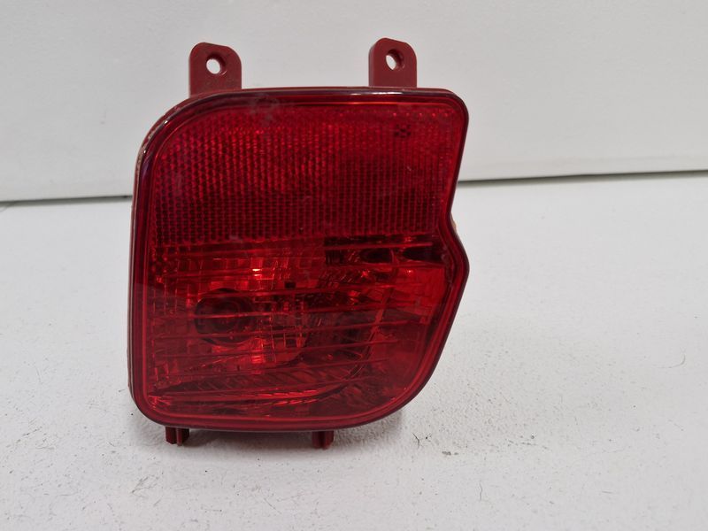 PEUGEOT 3008 II 2 ŚWIATŁO LAMPA LAMPKA LEWY TYŁ PRZECIWMGIELNA 9811718480