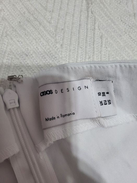 Kombinezon biały nowy asos rozmiar M