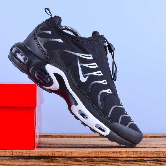 (2106)Термо Зимові Кросівки Nike Air Max TN чорні з білим (36-45) найк