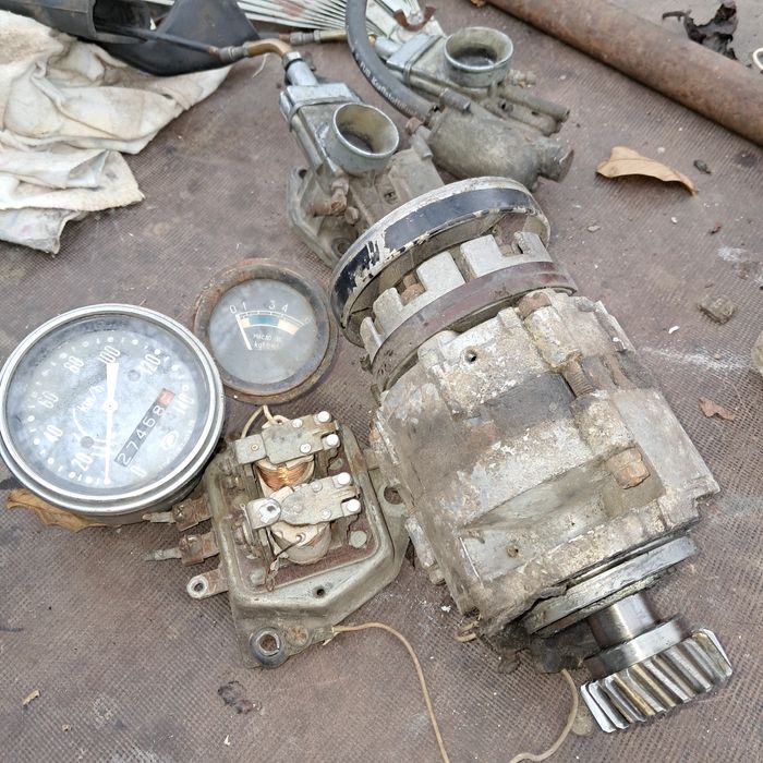 Генератор на  мотоцикл дніпро