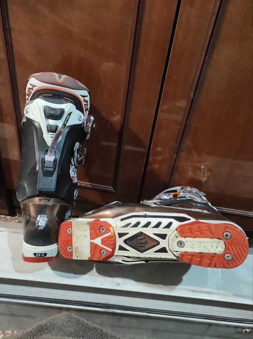 горнолыжные ботинки Tecnica Bushwacker 110 Air Shell.