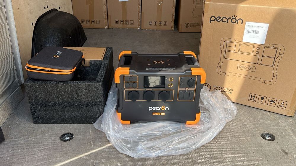 Pecron E2000LFP, 2000втЗарядна станція Пускова4000вт ECOFLOW BLUETTI