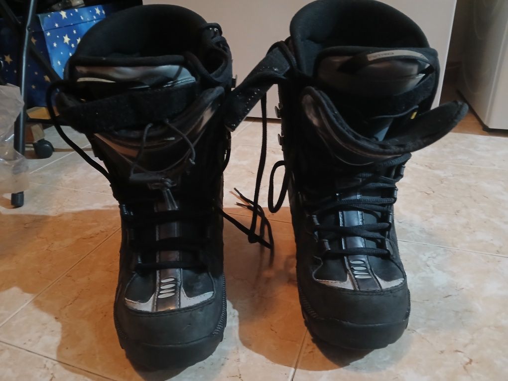 Botas snowboard  nitro - nr 42.5