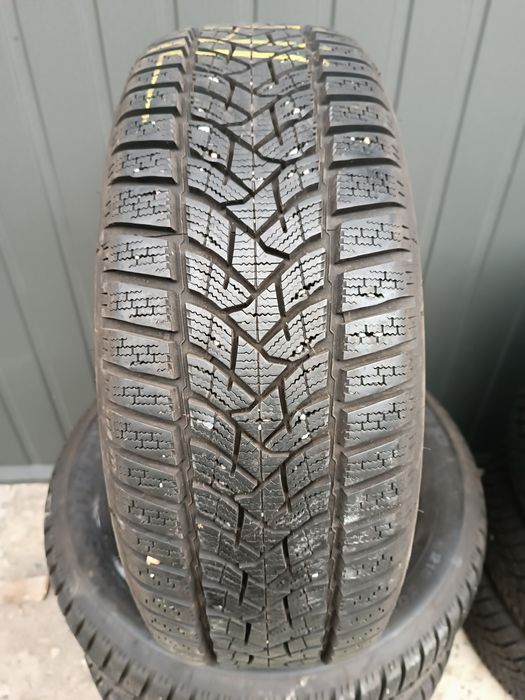Зимові шини 215/60/16 Dunlop Winter Sport 5