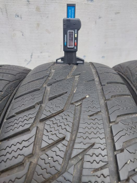 Шини  4шт  r16  205-55