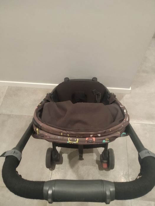 Wózek Mamas & Papas Armadillo City spacerówka