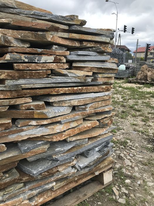 Łupek Naturalny Kamień na Taras, Schody, Ścianę, Dzikówka Elewacyjny