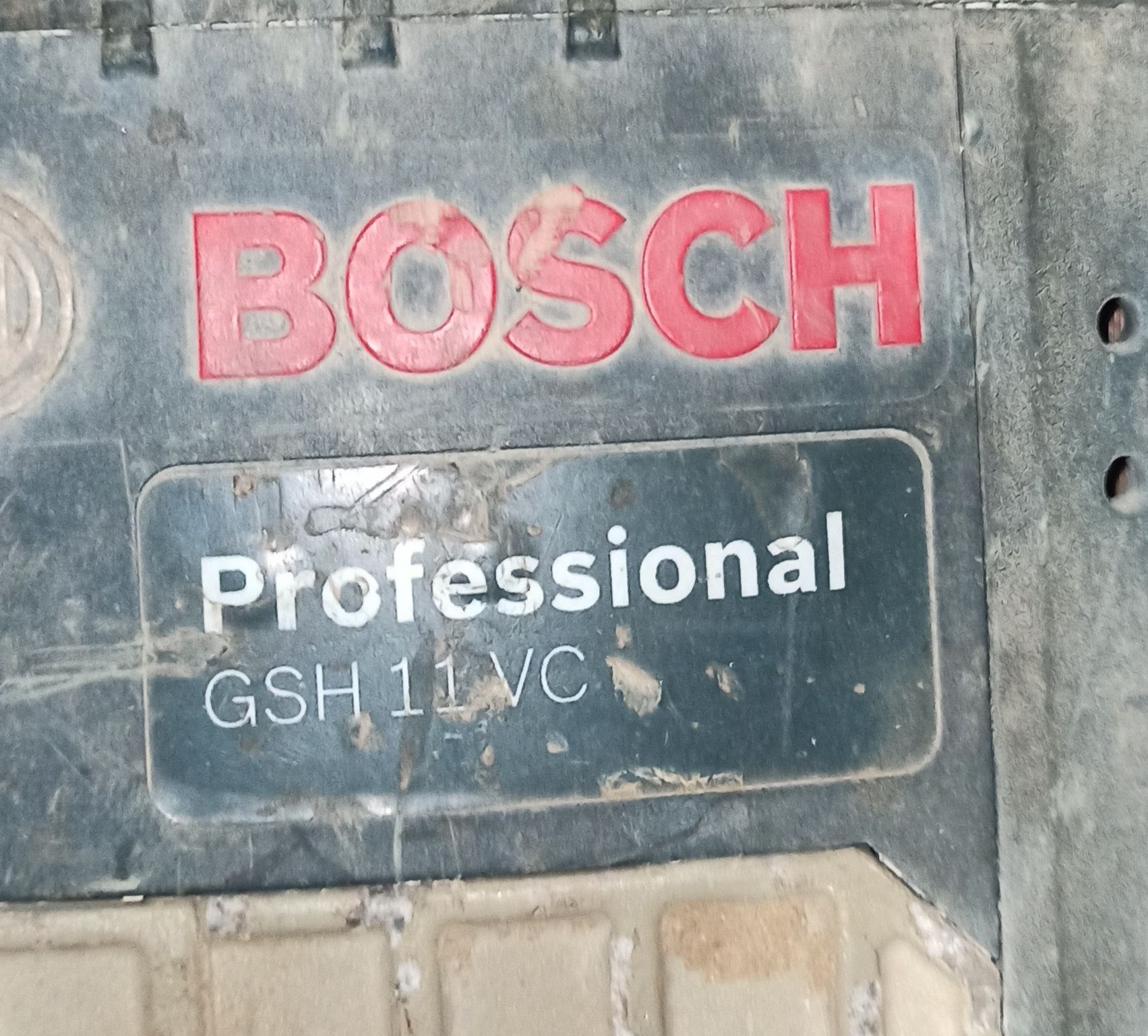 BOSCH GSH-11 VC (отбойник)