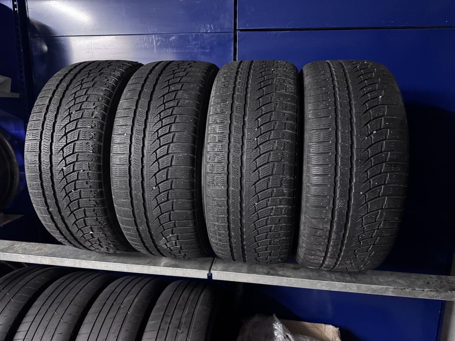 Nokian WR R4 235/45r18 зимова Склад Шин Умань 235 45 r 18