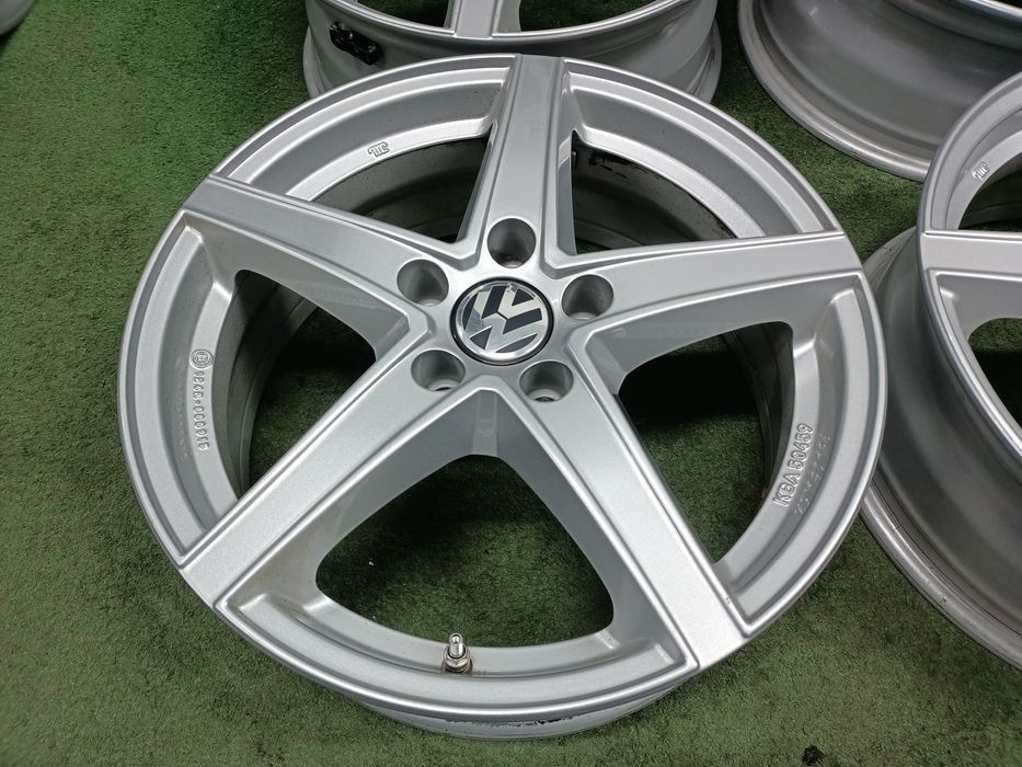 17 felgi 5x112 et38 VW Passat B8 B7 Tiguan Touran Golf 7 6 R-line Audi
